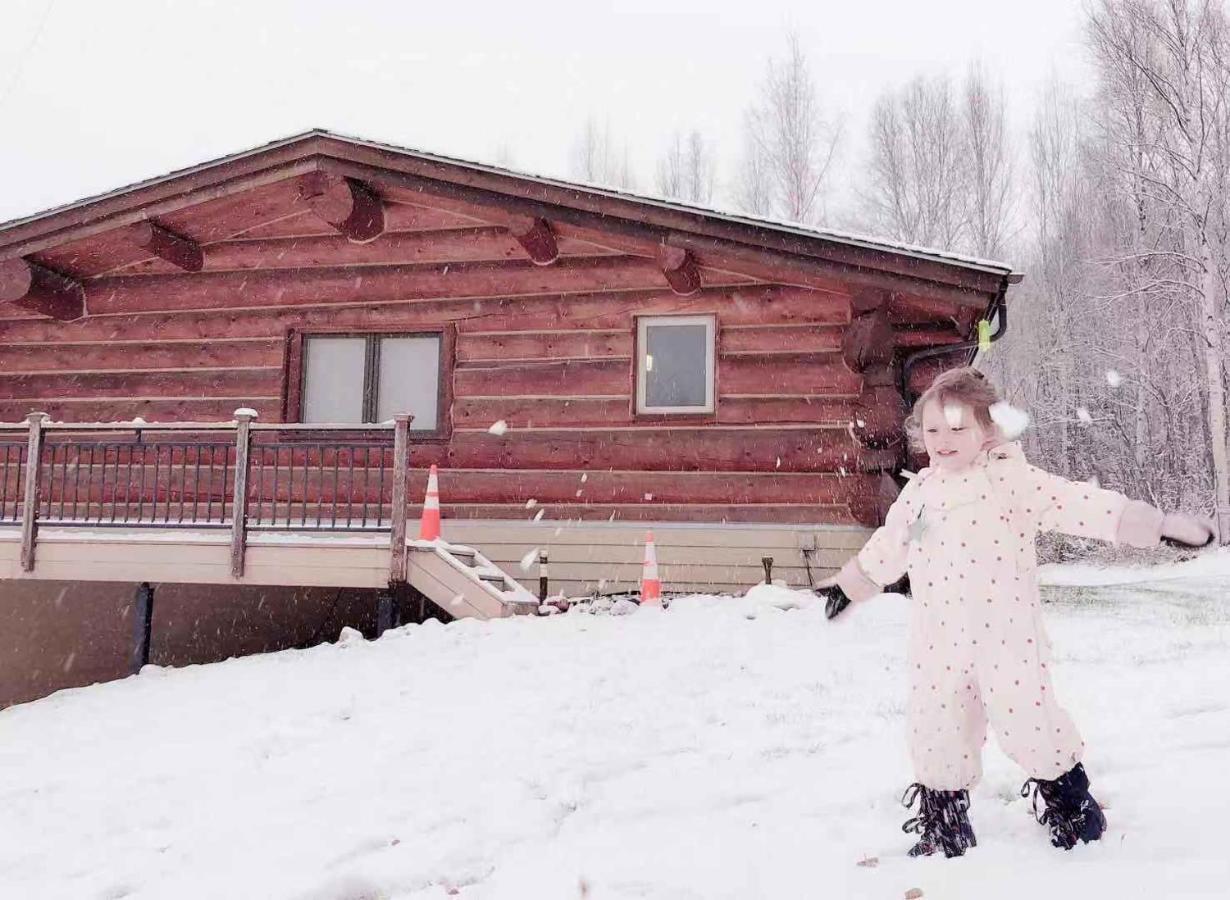 Aurora Villa Fairbanks Exterior photo